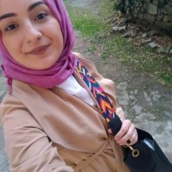 Sevgi Saygı Çerçevesinde Görüşen Türbanlı Escort